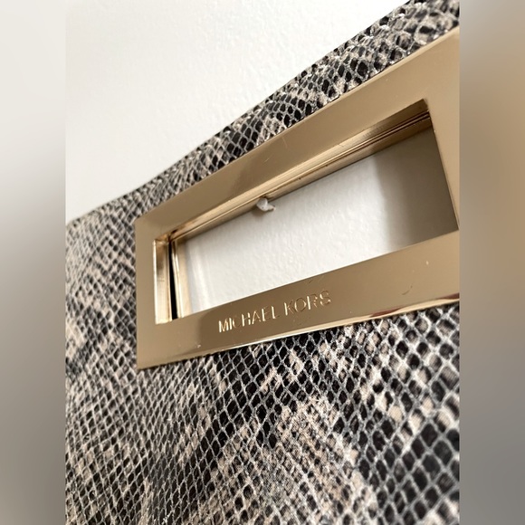 Michael Kors Clutch - Picture 3 of 4